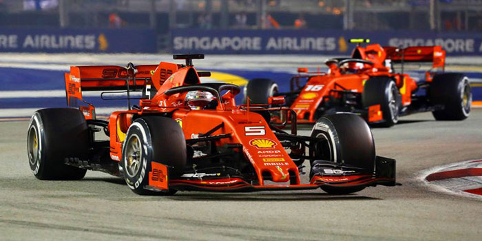 Sebastian Vettel wins F1 Singapore Grand Prix