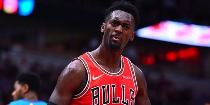 NBA: Bobby Portis gets ejected after hitting the head of Kentavious Caldwell-Pope