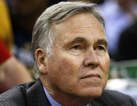 D’Antoni for social distancing: “We play such a defense anyway”